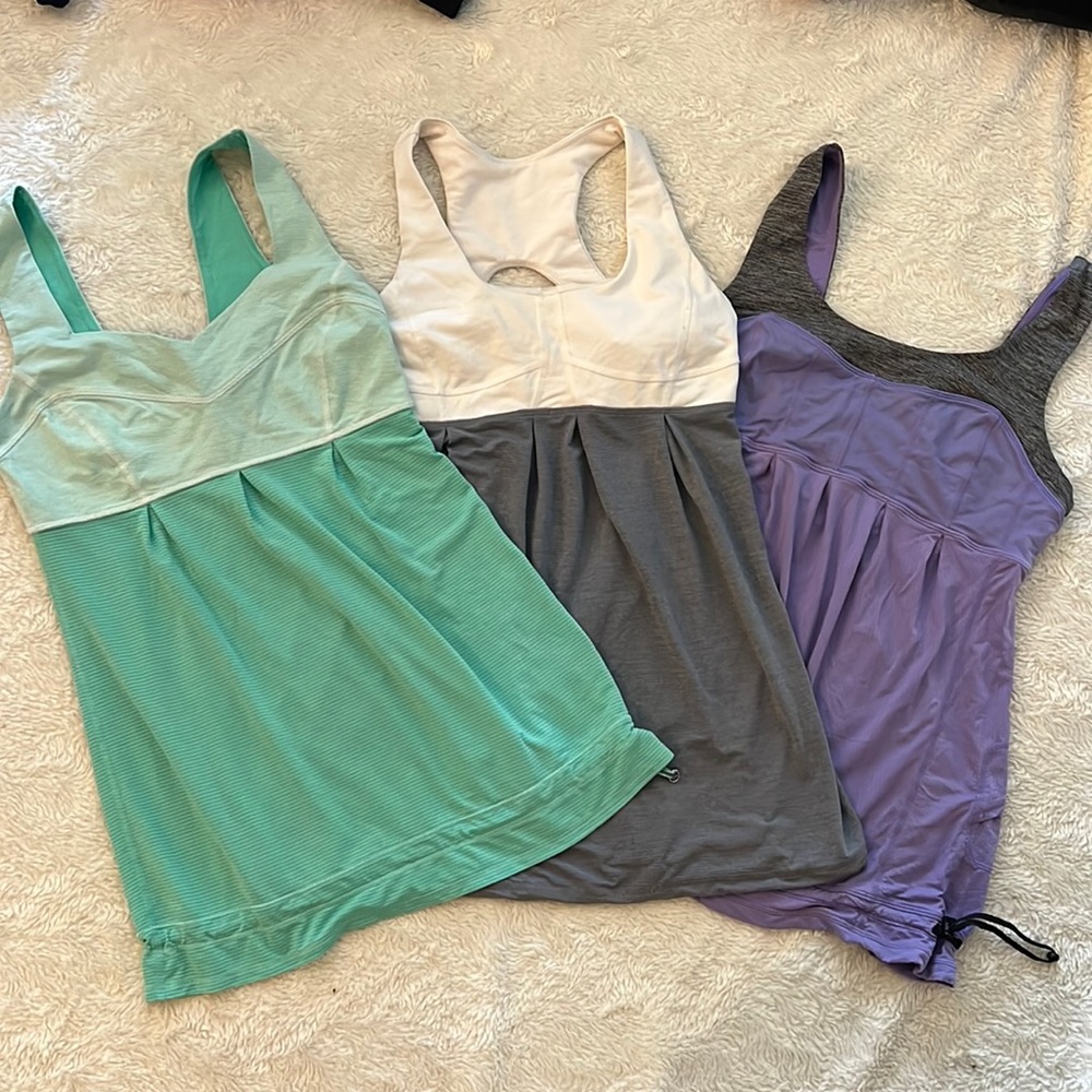 3 x Lululemon tank tops size 4 bundle